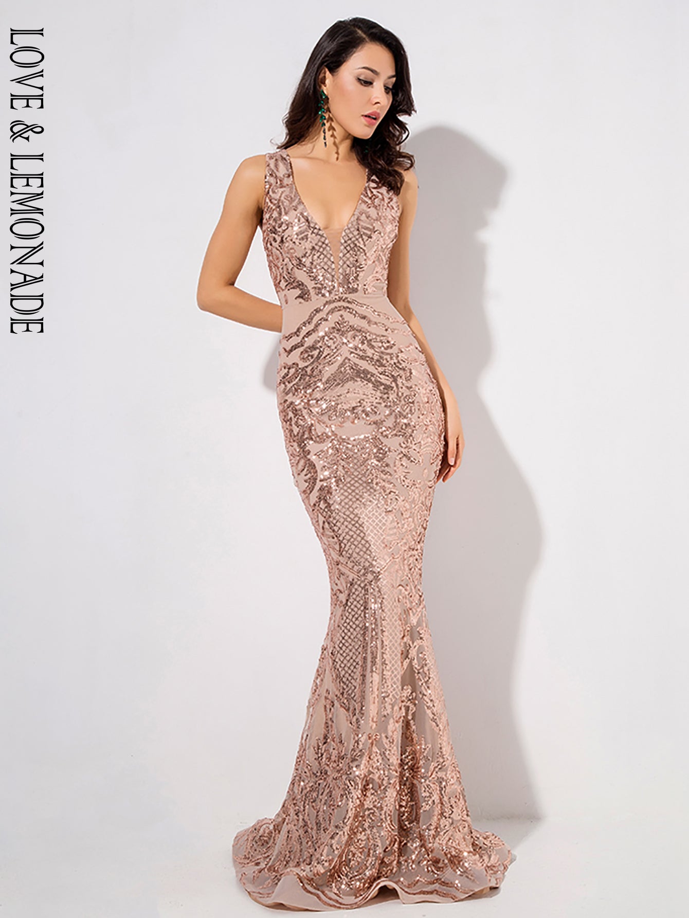 LOVE&amp;LEMONADE Deep V-Neck Rose Gold Geometric Sequins Mesh Lining Sleeveless  Dress LM81336