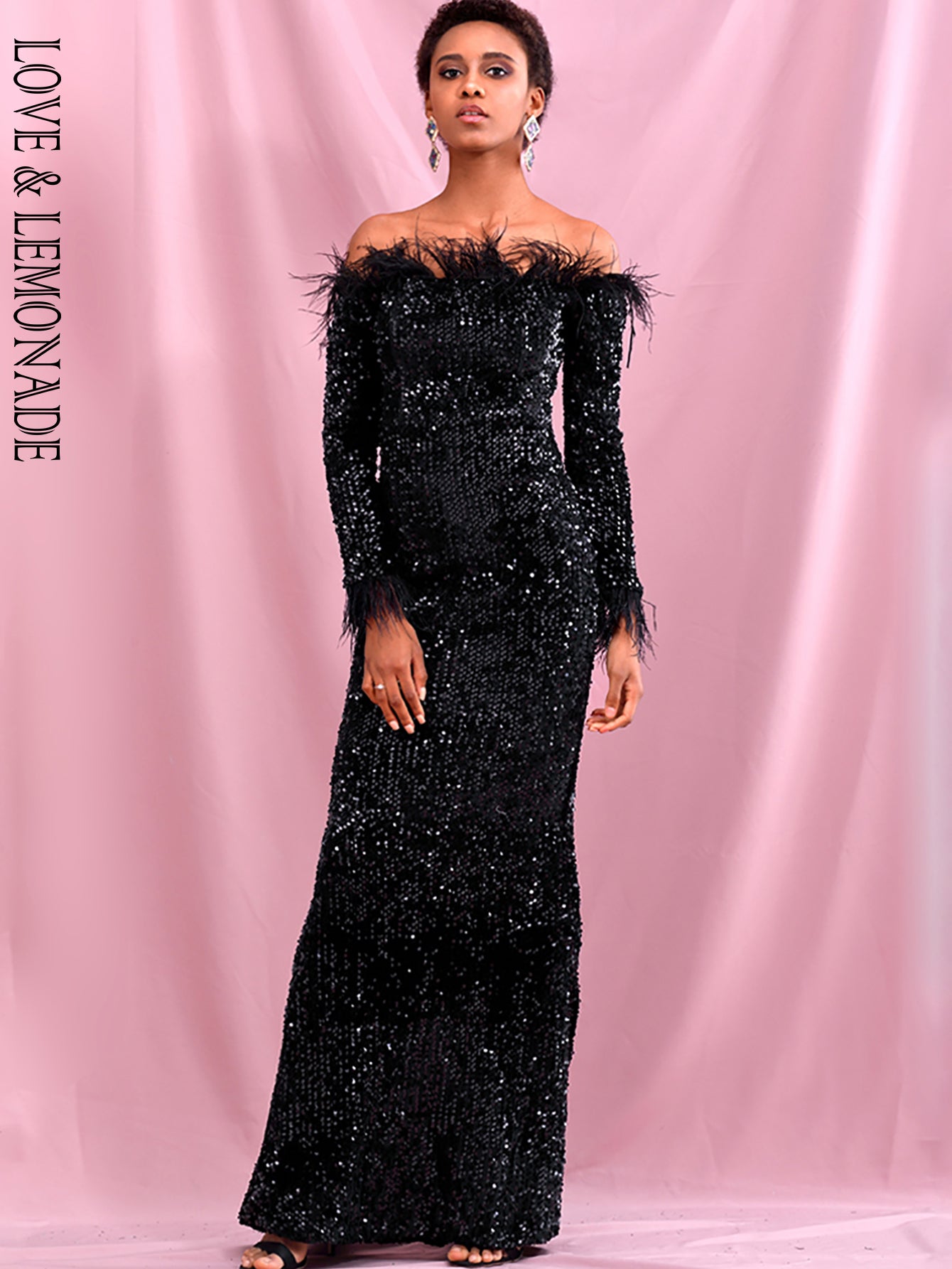 LOVE &amp; LEMONADE Sexy Black Collar Long Sleeve Feather Decoration Elastic Velvet Sequin Bodycon Party Maxi Dress LM82331