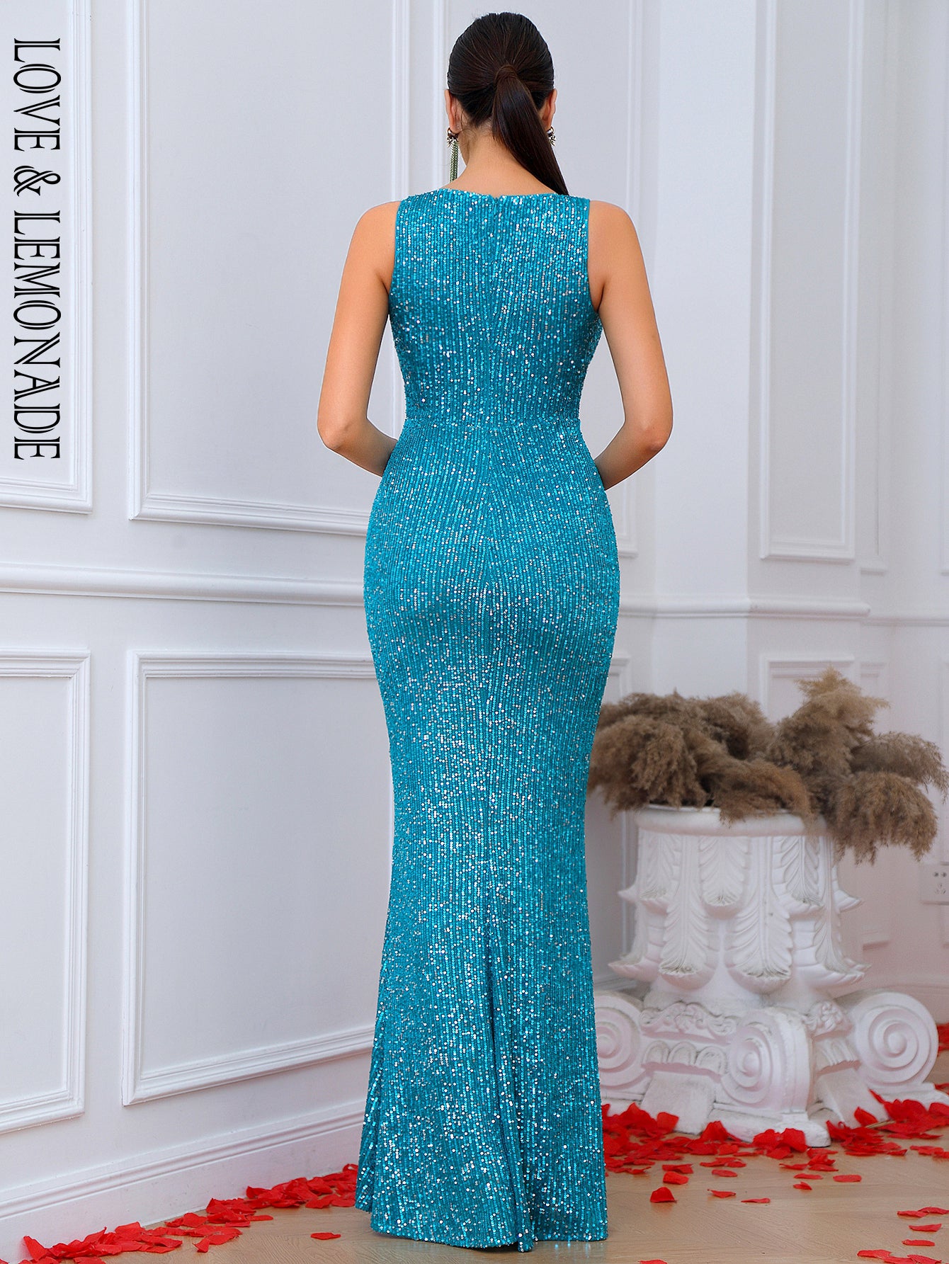 LOVE&amp;LEMONADE Sexy Blue Deep V Neck Sleeveless Cutout Sequin Party Maxi Dress LM84193