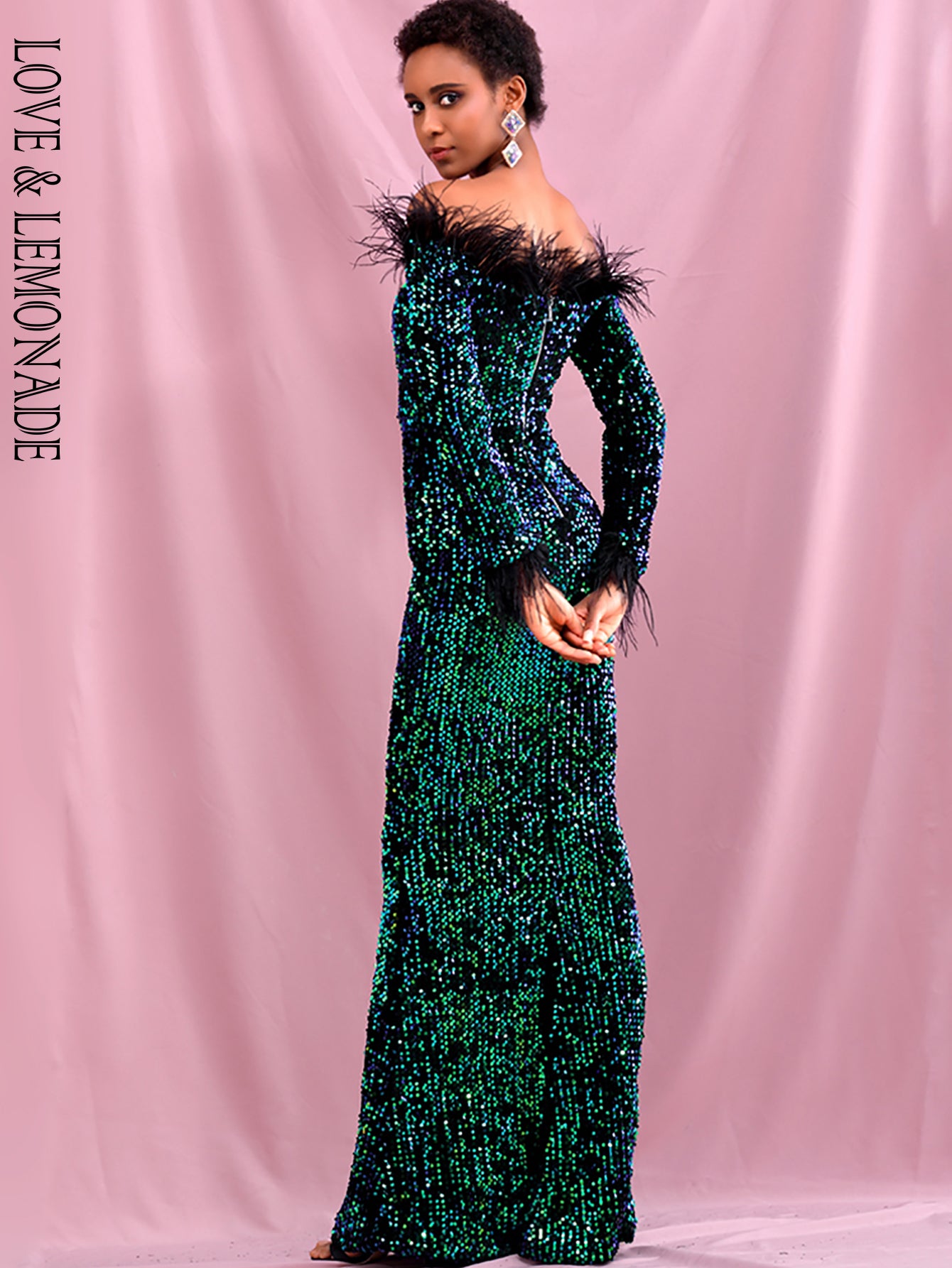 LOVE &amp; LEMONADE Sexy Green  Collar Long Sleeve Feather Decoration Elastic Velvet Sequin Bodycon Party Maxi Dress LM82331