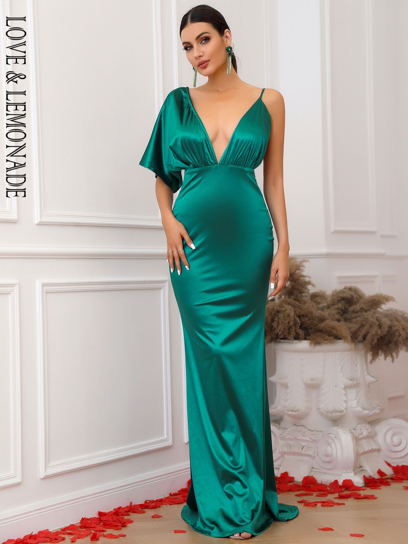 LOVE&amp;LEMONADE Sexy Green Deep V Neck Backless Ruffle Sleeves Sequin Party Maxi Dress LM84071