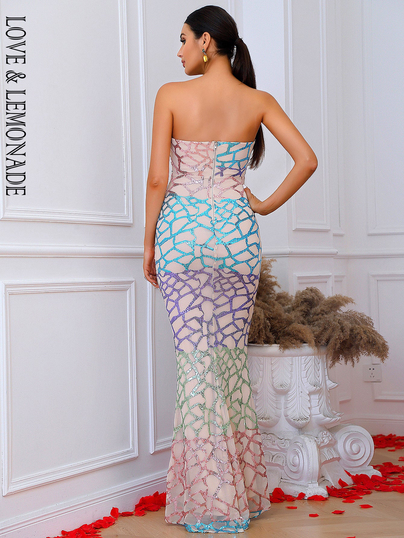 LOVE&amp;LEMONADE  Sexy Nude Tube Top Sleeveless Skinny Mermaid Party Dress LM83073-A  NUDE