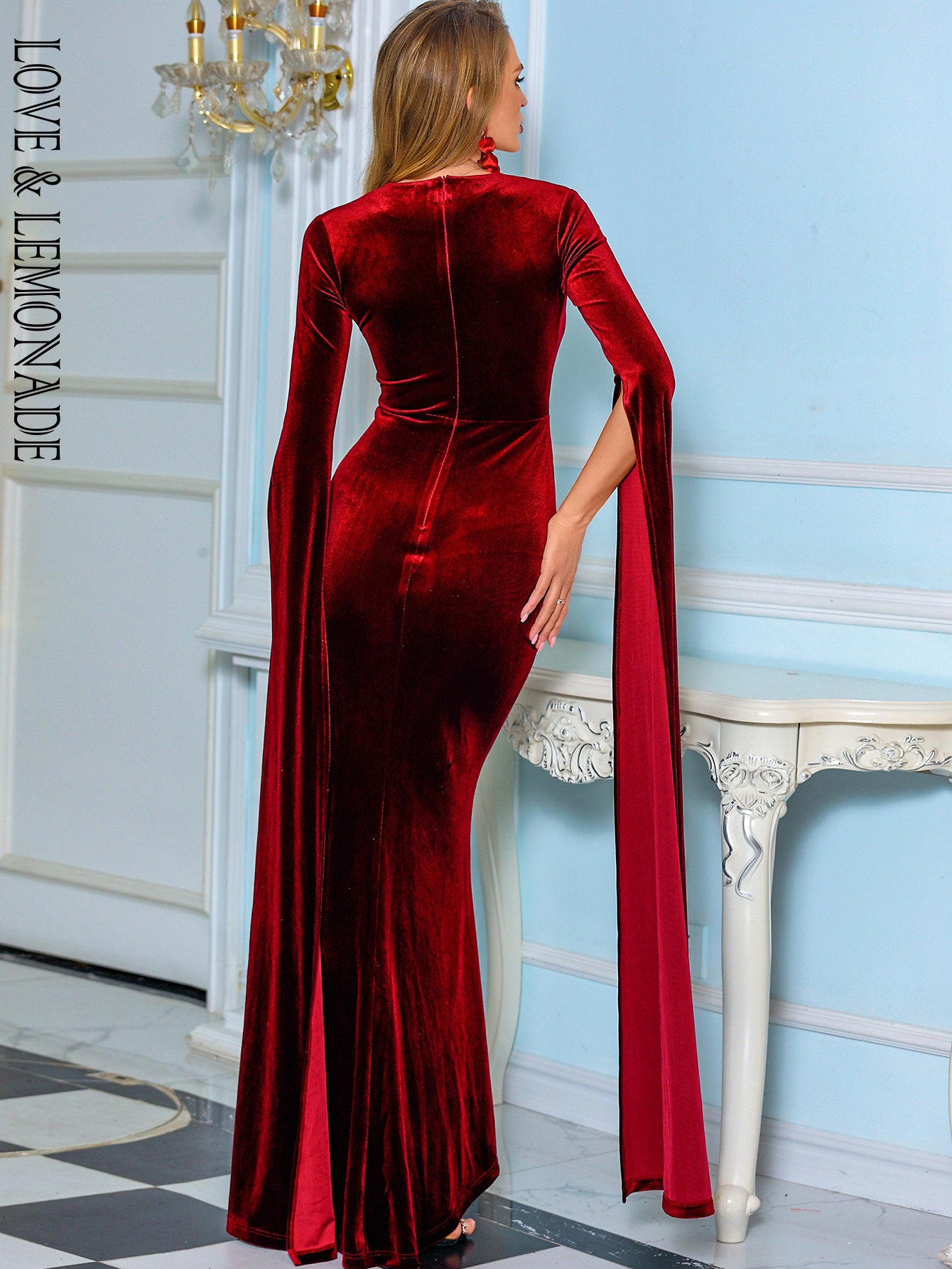 LOVE&amp;LEMONADE Sexy Red Deep V-Neck Split Long-Sleeved Tight-Fitting Prom Dress LM83985